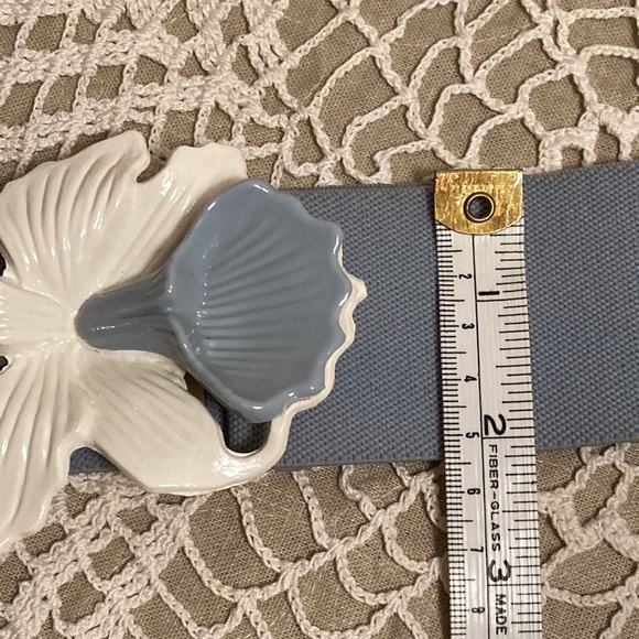 Vintage 80s Stretch Belt With Flower Buckle - Picture 12 of 13